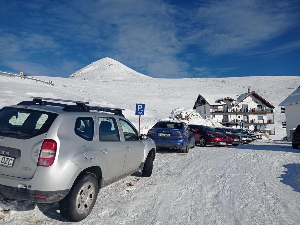 Cabana Transalpina Hotel Rânca Eksteriør billede